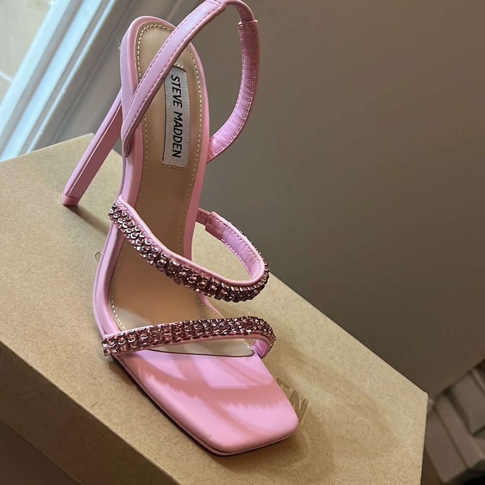Pink Steve Madden heels